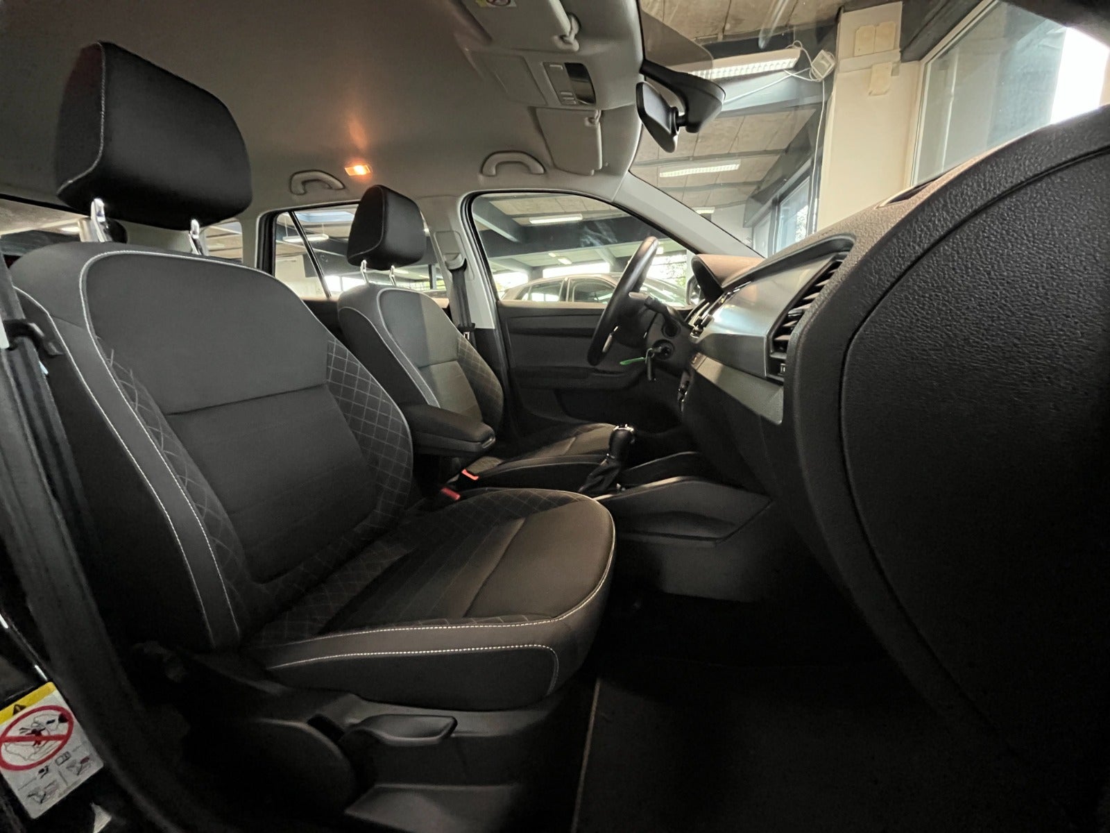 Billede af Skoda Fabia 1,0 TSi 95 Dynamic Combi DSG