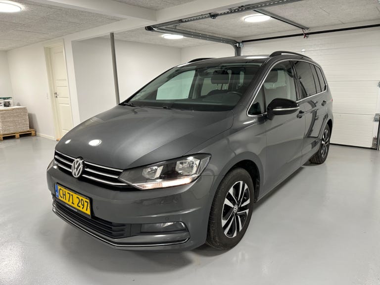 VW Touran TDi 115 IQ.Drive DSG Van