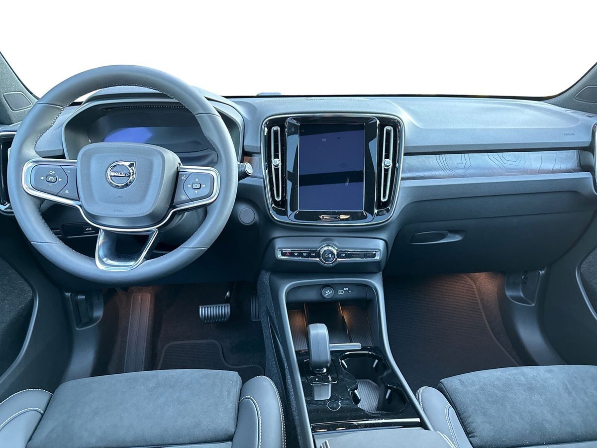 Volvo EX40 Extended Range Black Edition billede 5