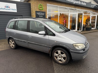 Opel Zafira 1,8 16V Comfort 5d