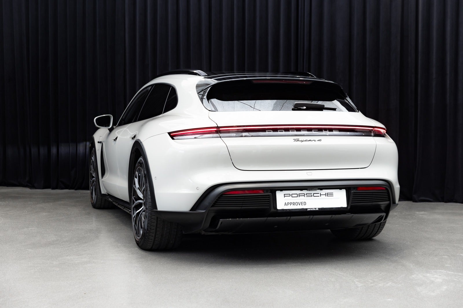 Gallery image 15 of 24