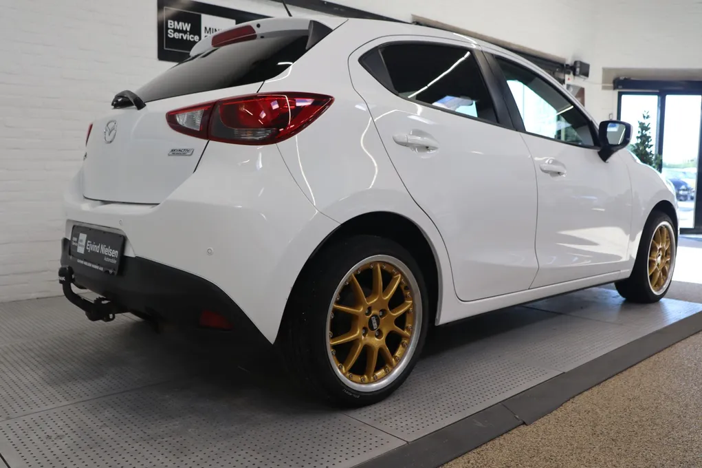 Mazda 2 SkyActiv-G 90 Niseko