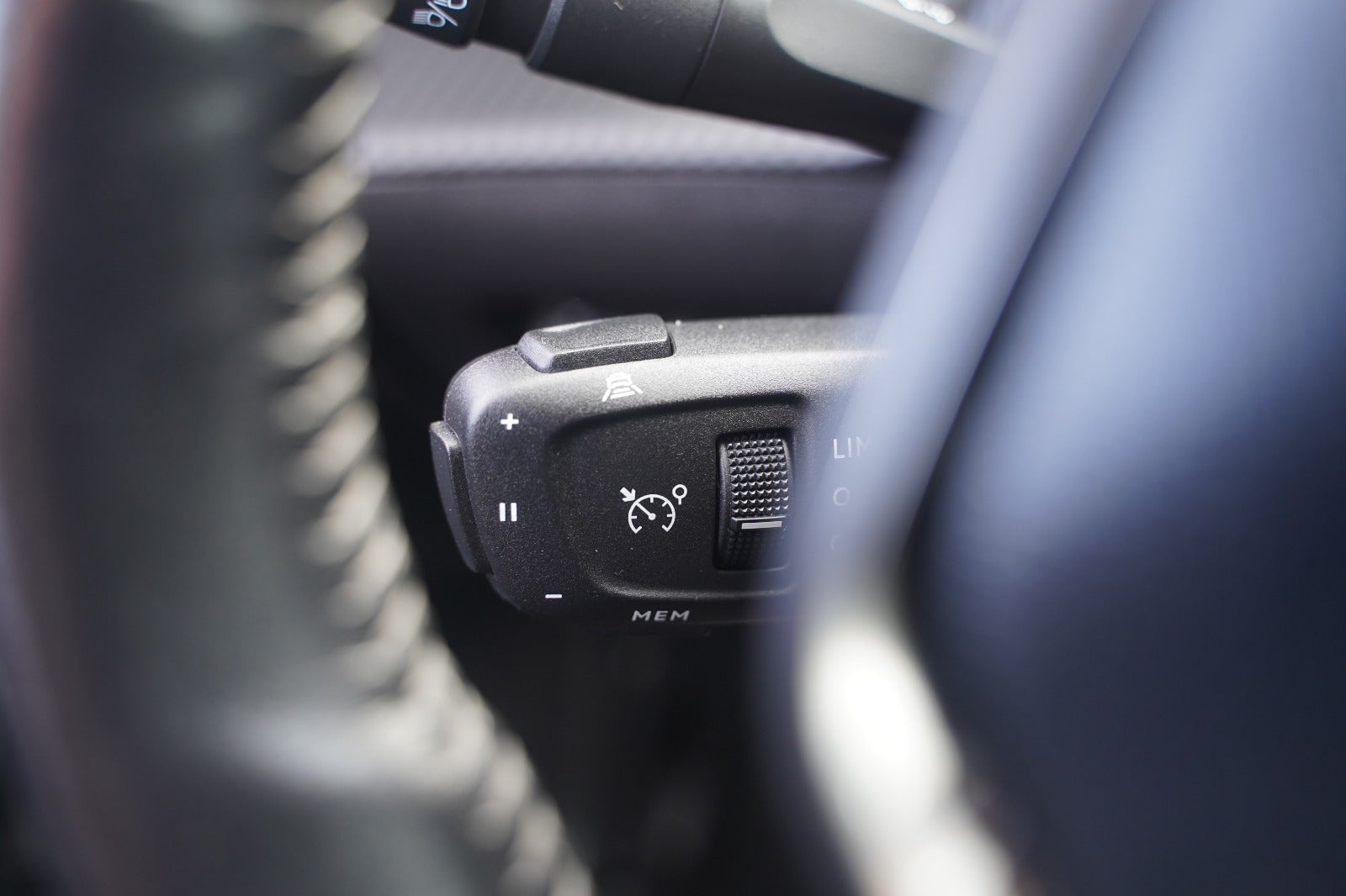 Billede af Peugeot 2008 1,5 BlueHDi 100 Edition:210+