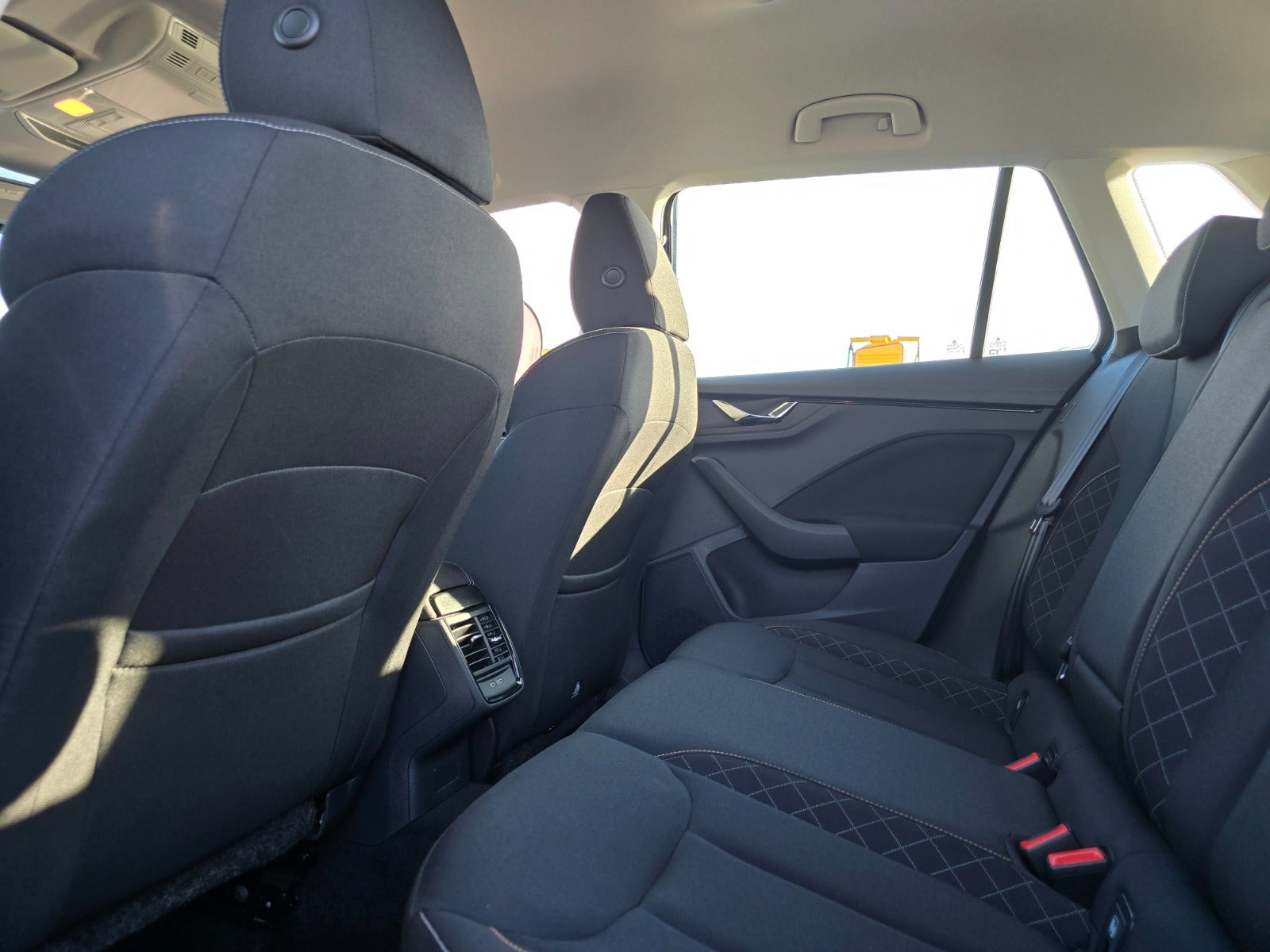 Billede af Skoda Kamiq 1,0 TSi 110 Dynamic DSG