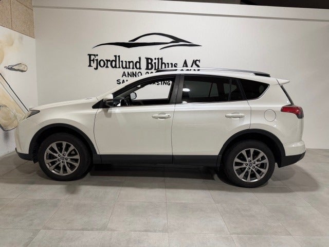 Toyota RAV4 Hybrid H3 Selected MDS