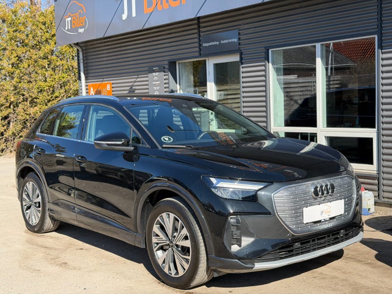 Audi Q4 e-tron Advanced