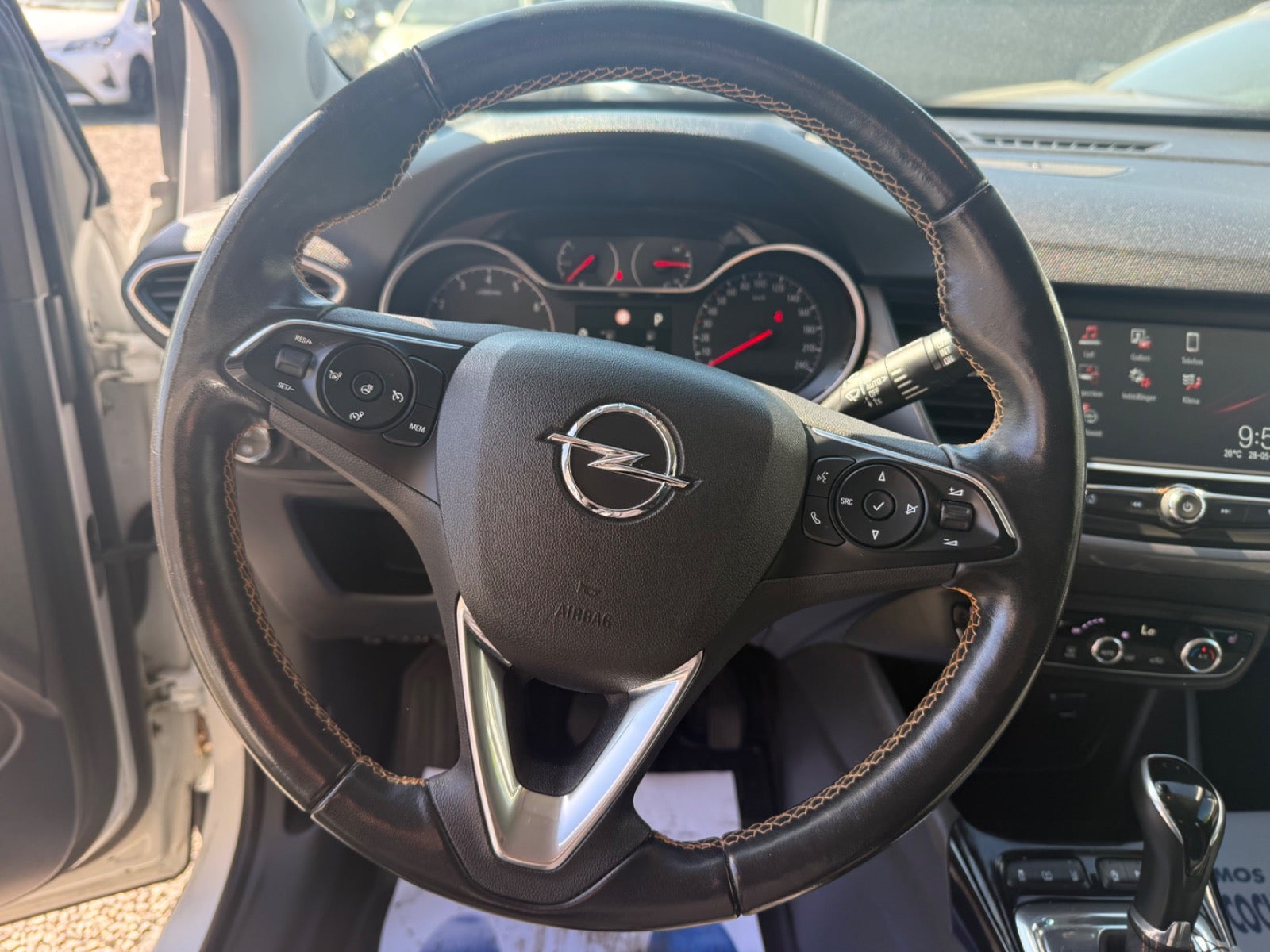 Billede af Opel Crossland X 1,2 T 110 Exclusive aut.