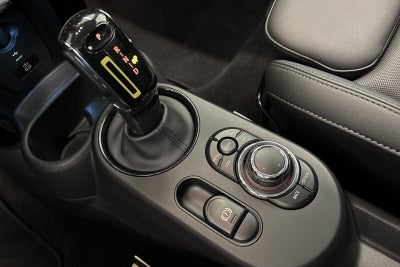 MINI Cooper SE Classic Trim