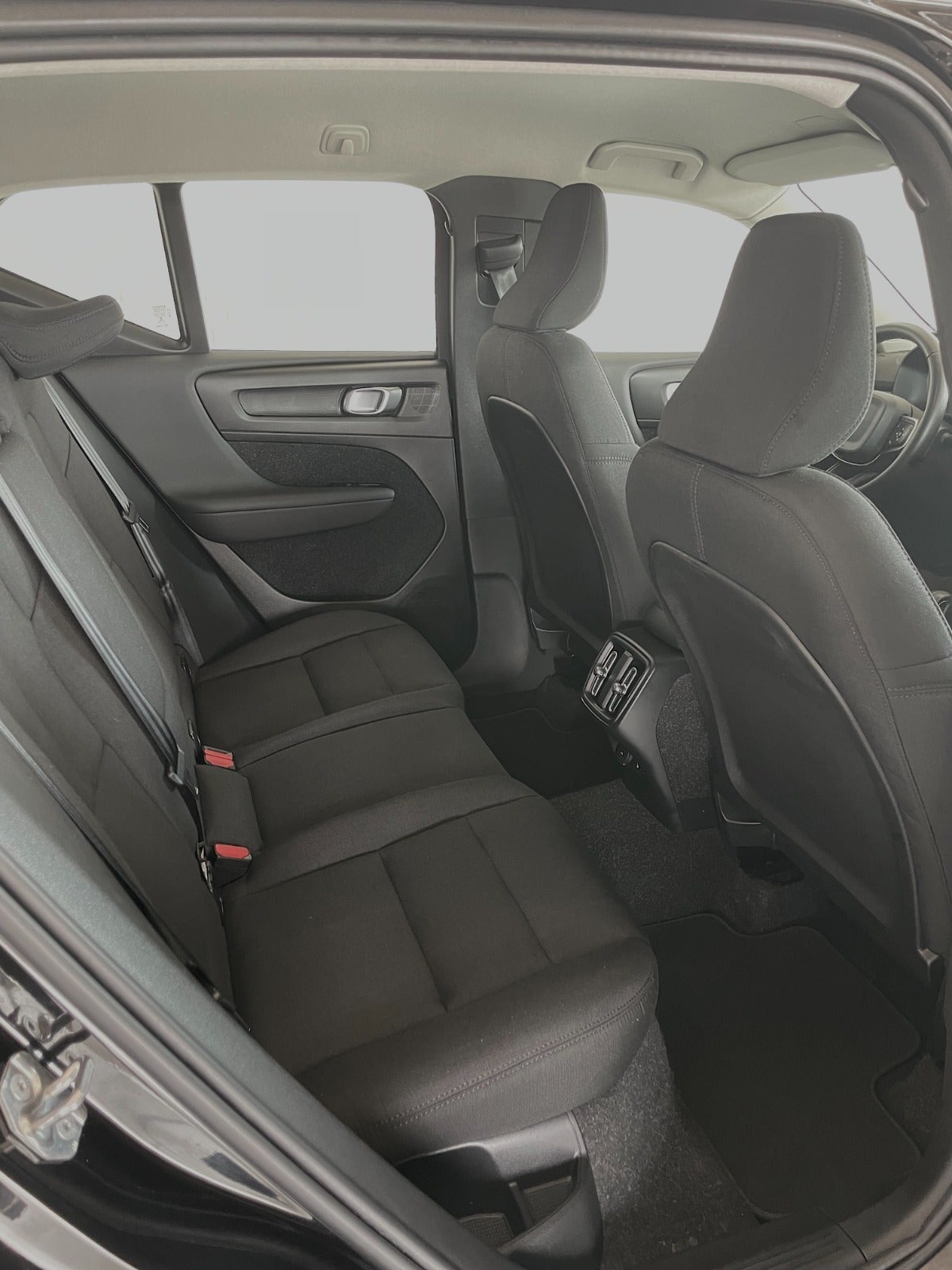 Billede af Volvo XC40 2,0 D3 150 Momentum aut.