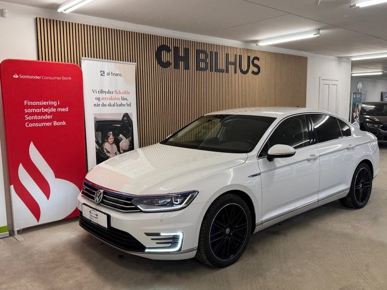 VW Passat GTE DSG