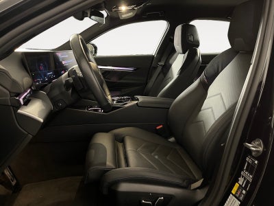 BMW i5 eDrive40 Fully Charged M-Sport