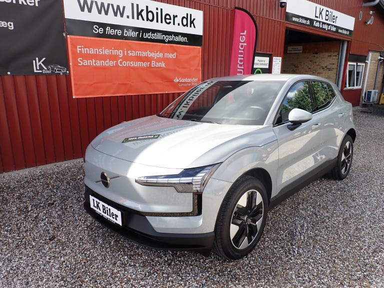 Volvo EX30 Extended Range Core