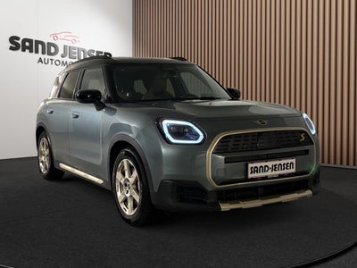 MINI Countryman SE Favoured Trim XL ALL4 Van