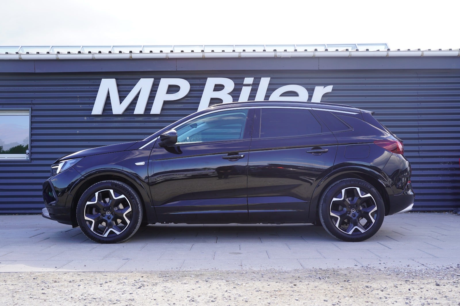 Billede af Opel Grandland 1,6 Hybrid Ultimate aut.