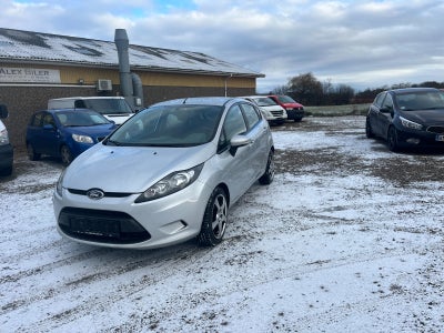 Ford Fiesta 1,25 82 Titanium Benzin modelår 2010 km 277000 nysynet ABS airbag centrallås servostyrin