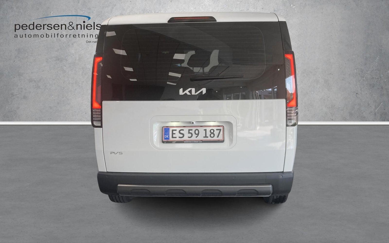 Kia PV5 Standard Range Access