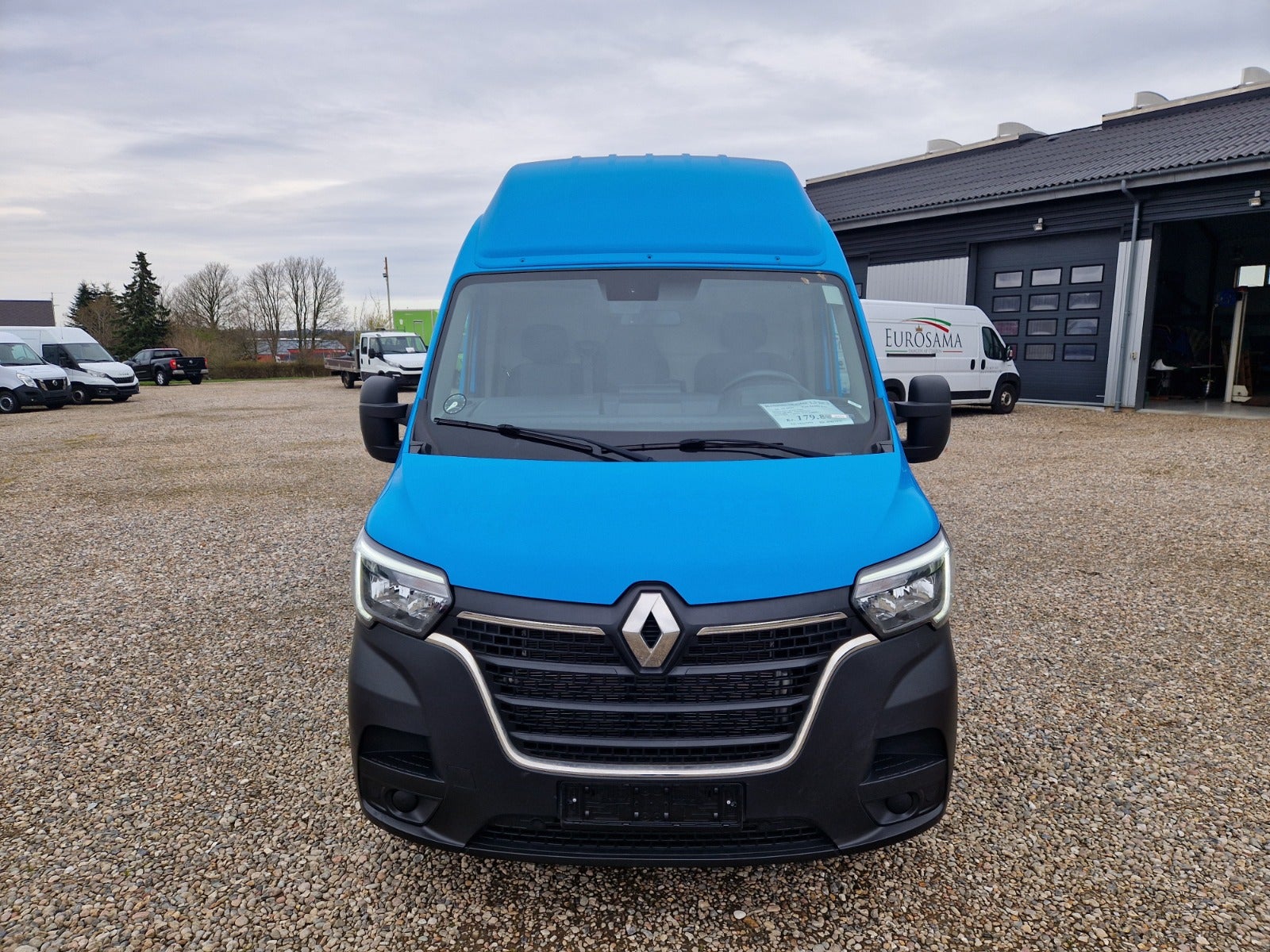 Billede af Renault Master IV T35 2,3 dCi 180 L3H3 Kassevogn aut.
