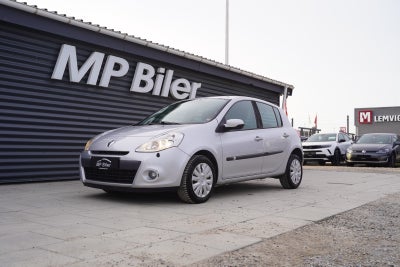 Renault Clio III 1,2 16V Authentique 5d