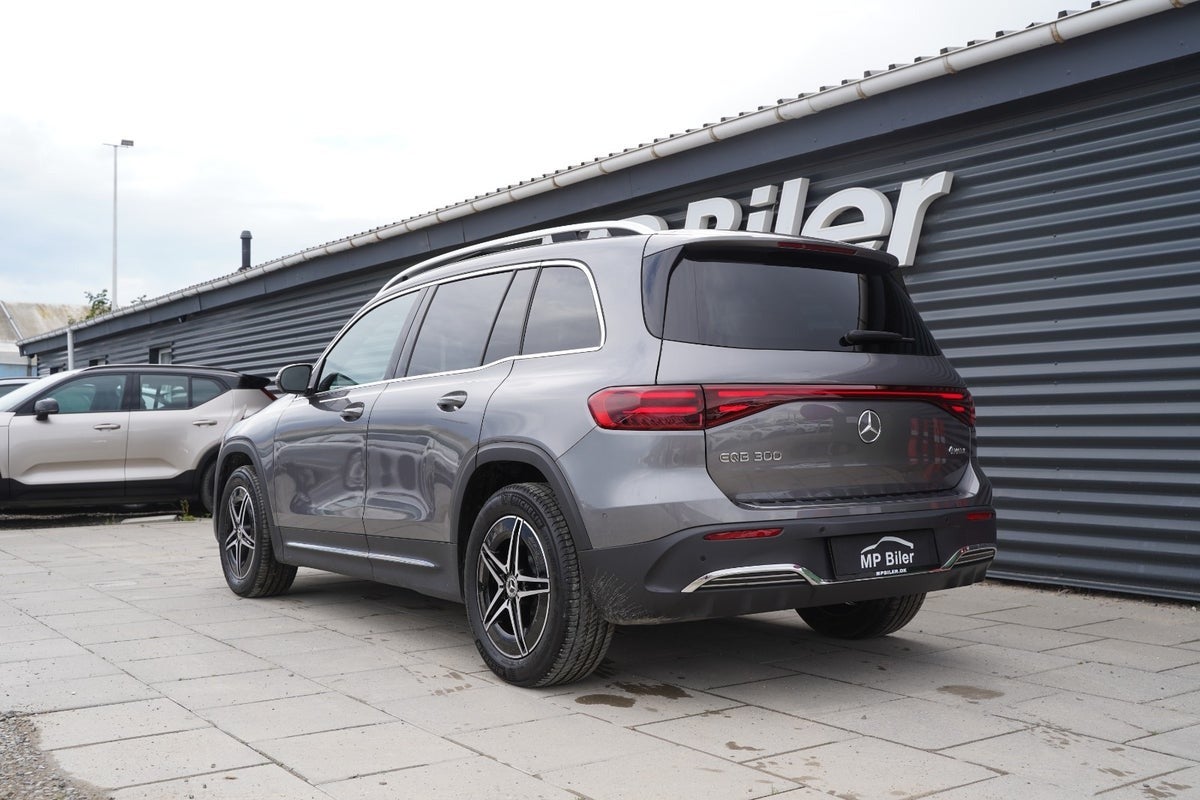 Billede af Mercedes EQB300  AMG Line 4Matic