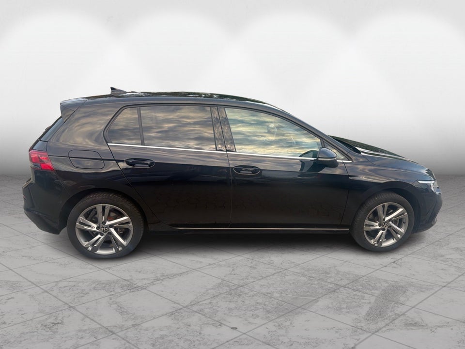 VW Golf VIII, Billede 5