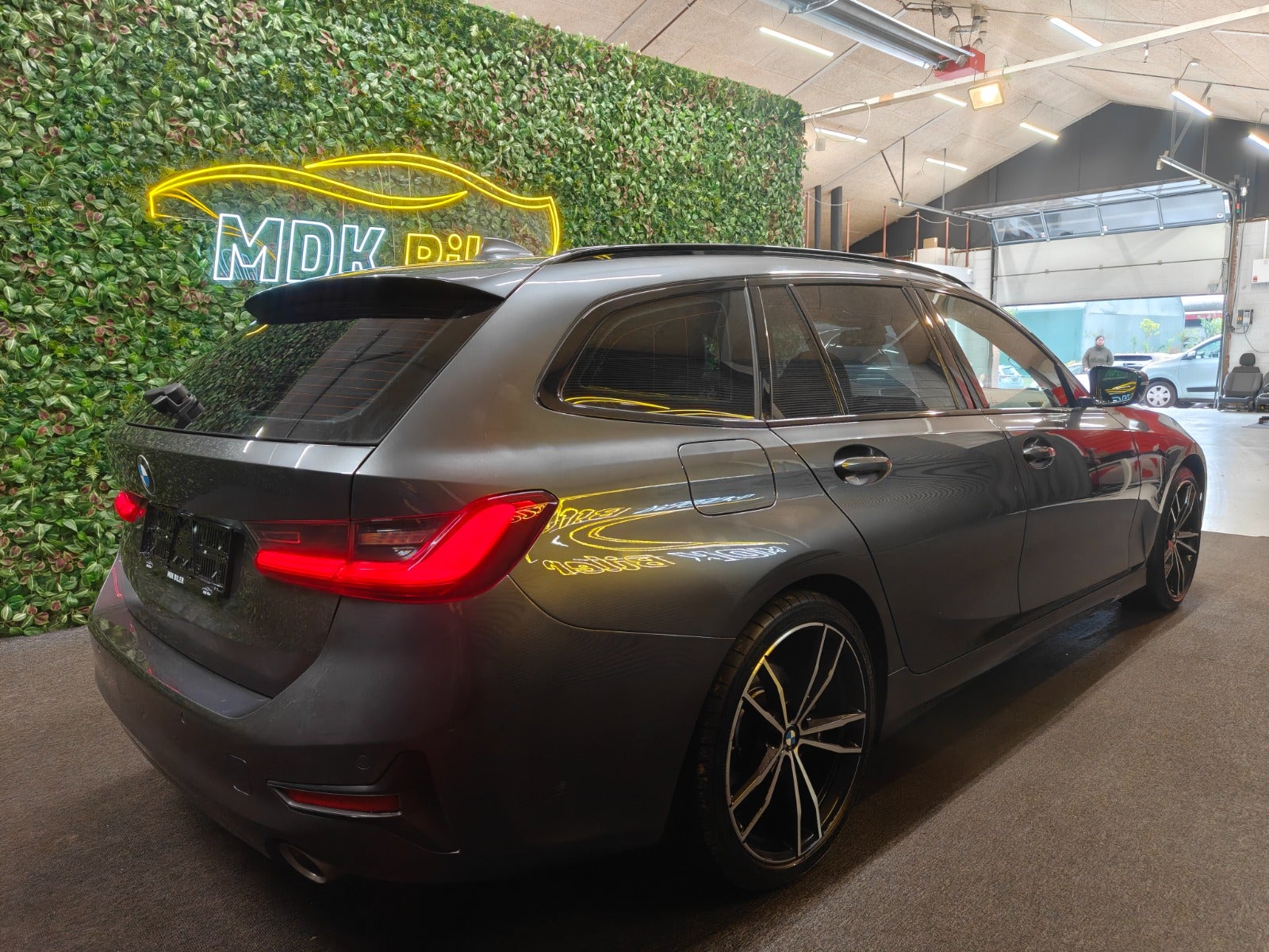 Billede af BMW 320d 2,0 Sport Line aut.