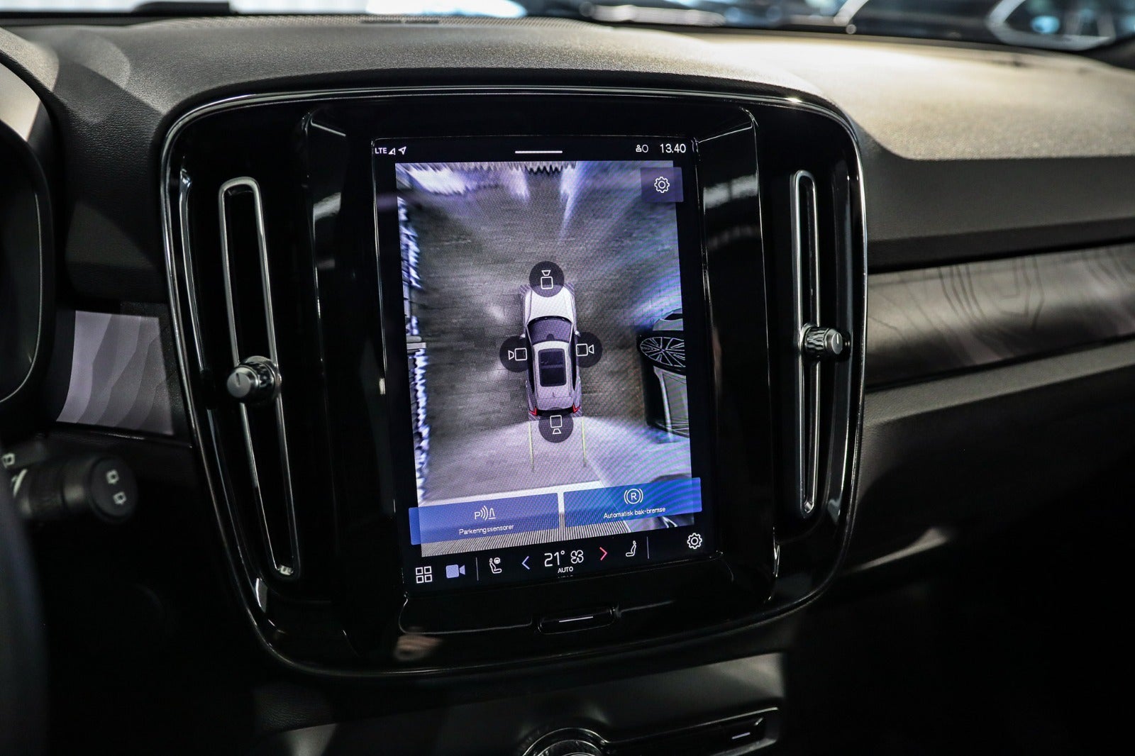 Billede af Volvo XC40  P6 ReCharge Ultimate