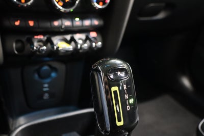 MINI Cooper SE Classic Trim