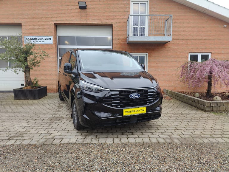 Ford Transit Custom 300L EcoBlue Limited aut.