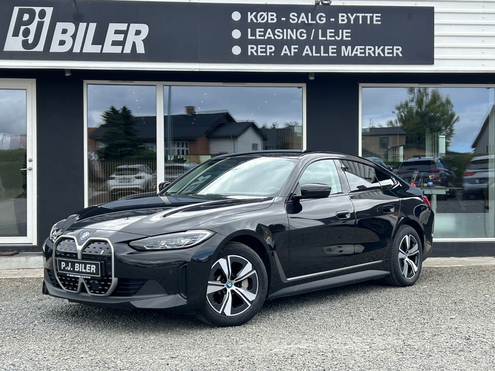 BMW i4