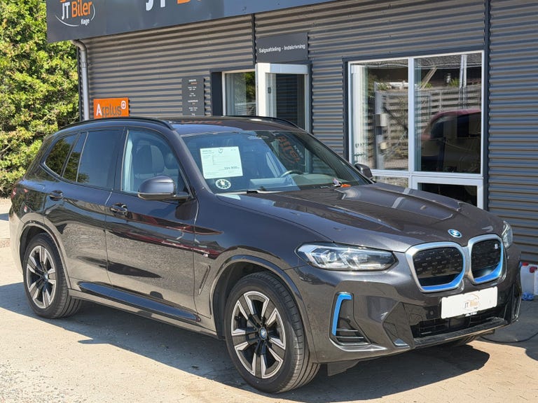 BMW iX3 Charged M-Sport