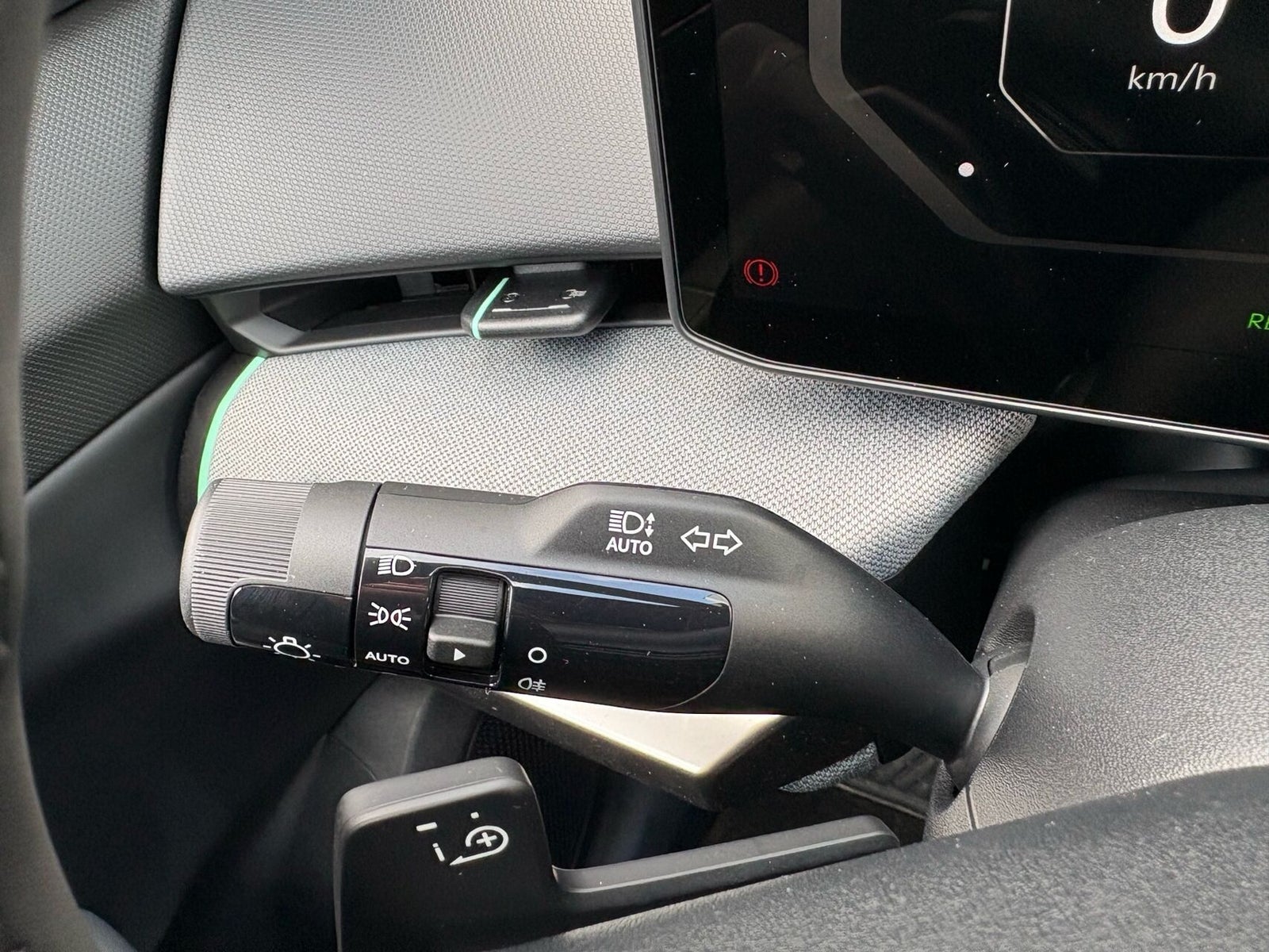 Kia EV4 Long Range Business Plus Fastback