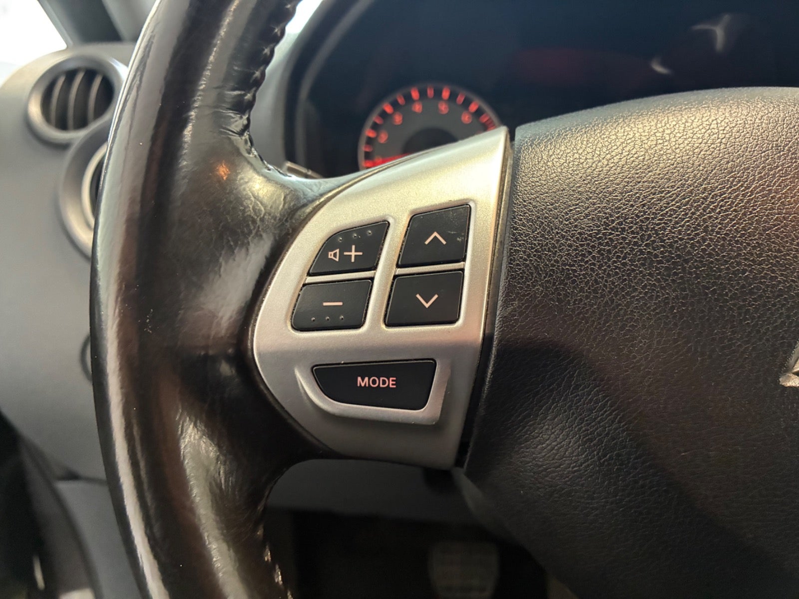 Billede af Mitsubishi Colt 1,3 Elegance Allshift Coopack