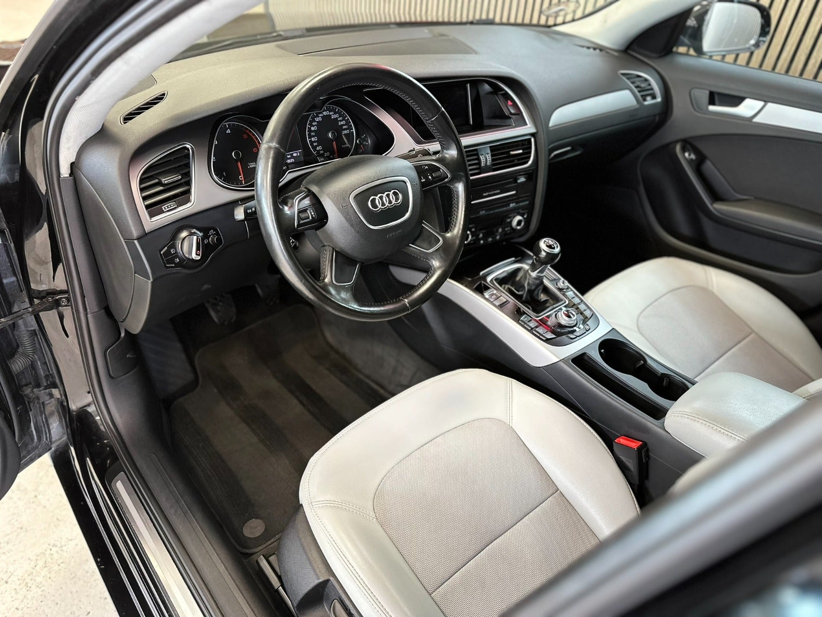 Audi A4 2012