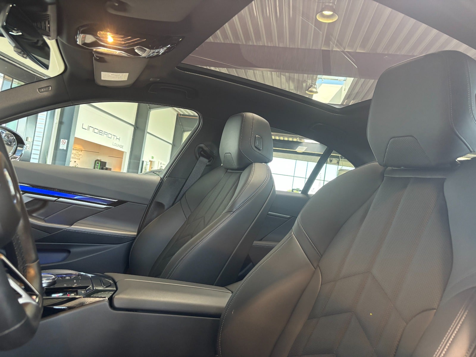 BMW i5 eDrive40 M-Sport 4d - 17