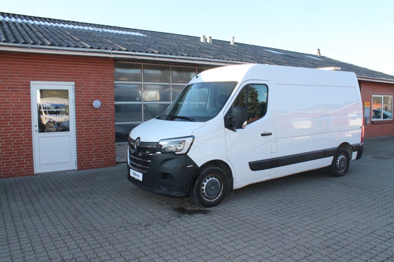 Renault Master IV T33 dCi 135 L2H2 Kassevogn