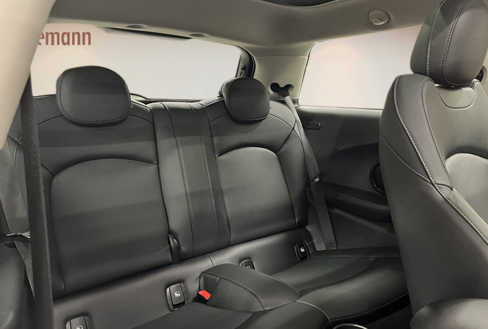 MINI Cooper SE Classic Trim