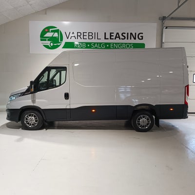 Iveco Daily 35S21 12m³ Van AG8