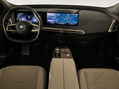 BMW iX xDrive40 Supercharged