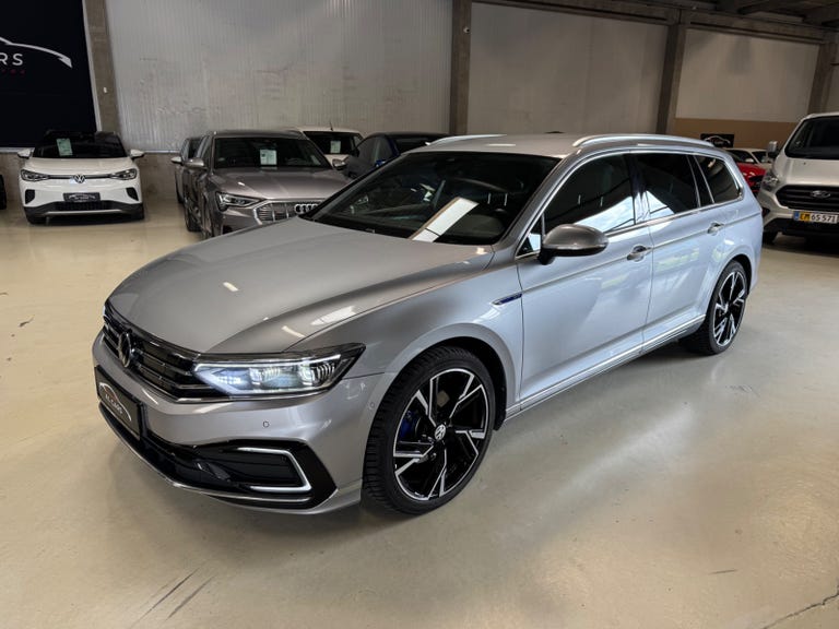 VW Passat GTE+ Variant DSG