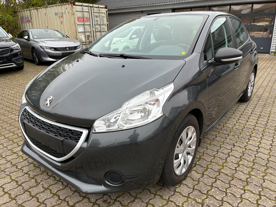Peugeot 208, Billede 1