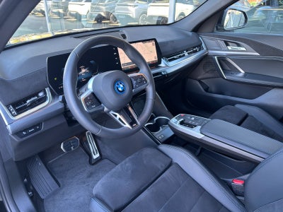 BMW iX2 eDrive20 M-Sport Premium