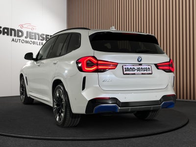 BMW iX3 Charged Plus M-Sport