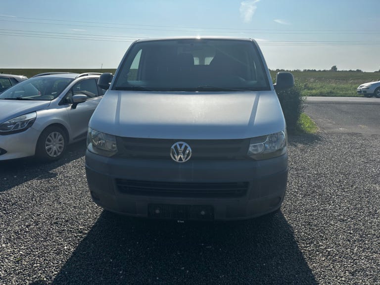 VW Transporter TDi 140 Kassevogn lang