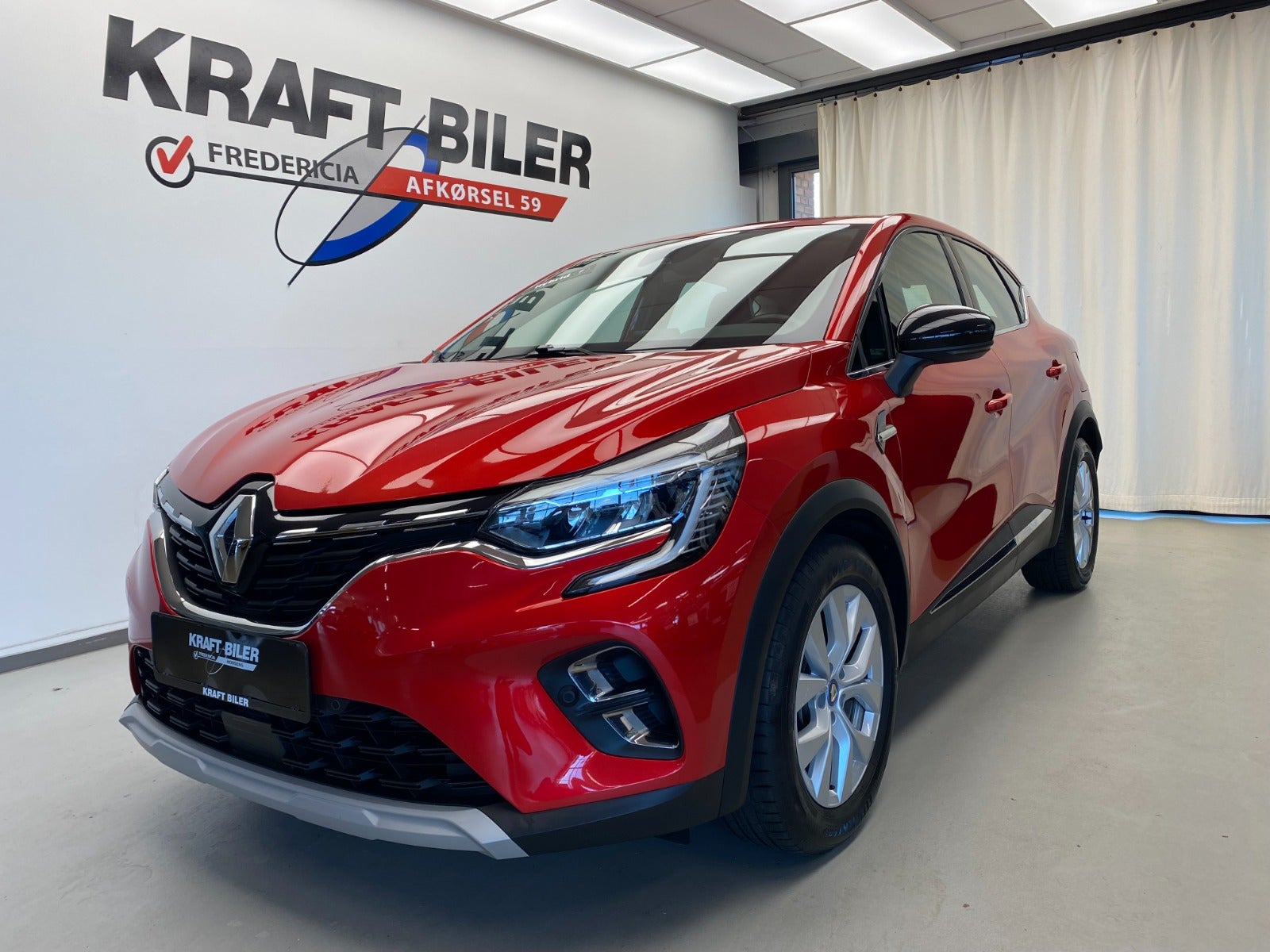 Billede af Renault Captur 1,6 E-Tech Intens