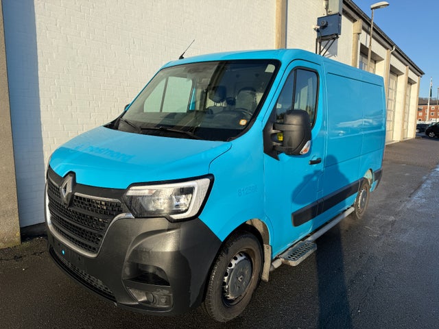 Renault Master IV T33