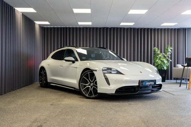 Porsche Taycan  Performance+ Sport Turismo