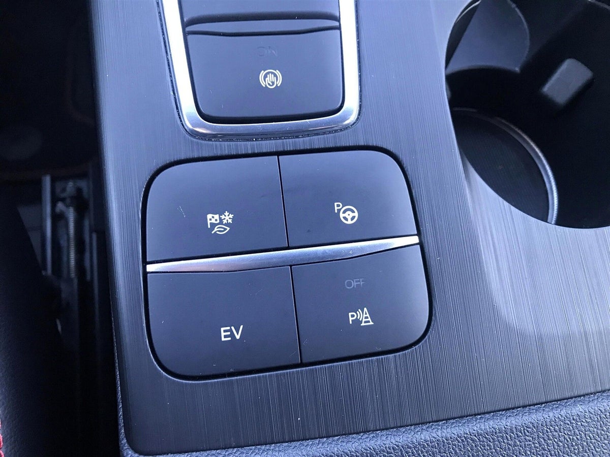 Ford Kuga PHEV ST-Line X CVT billede 19