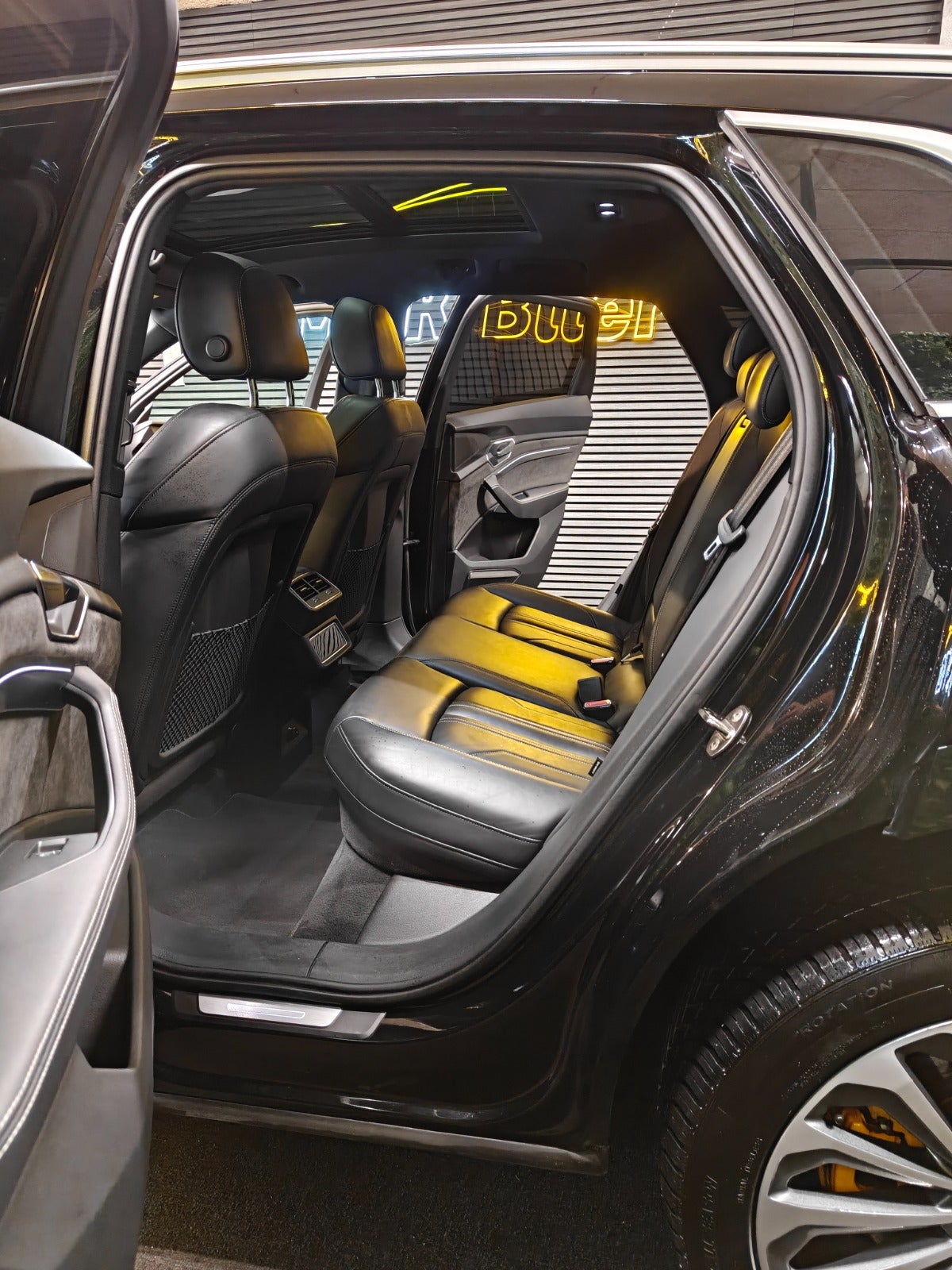 Billede af Audi e-tron 50 S-line quattro