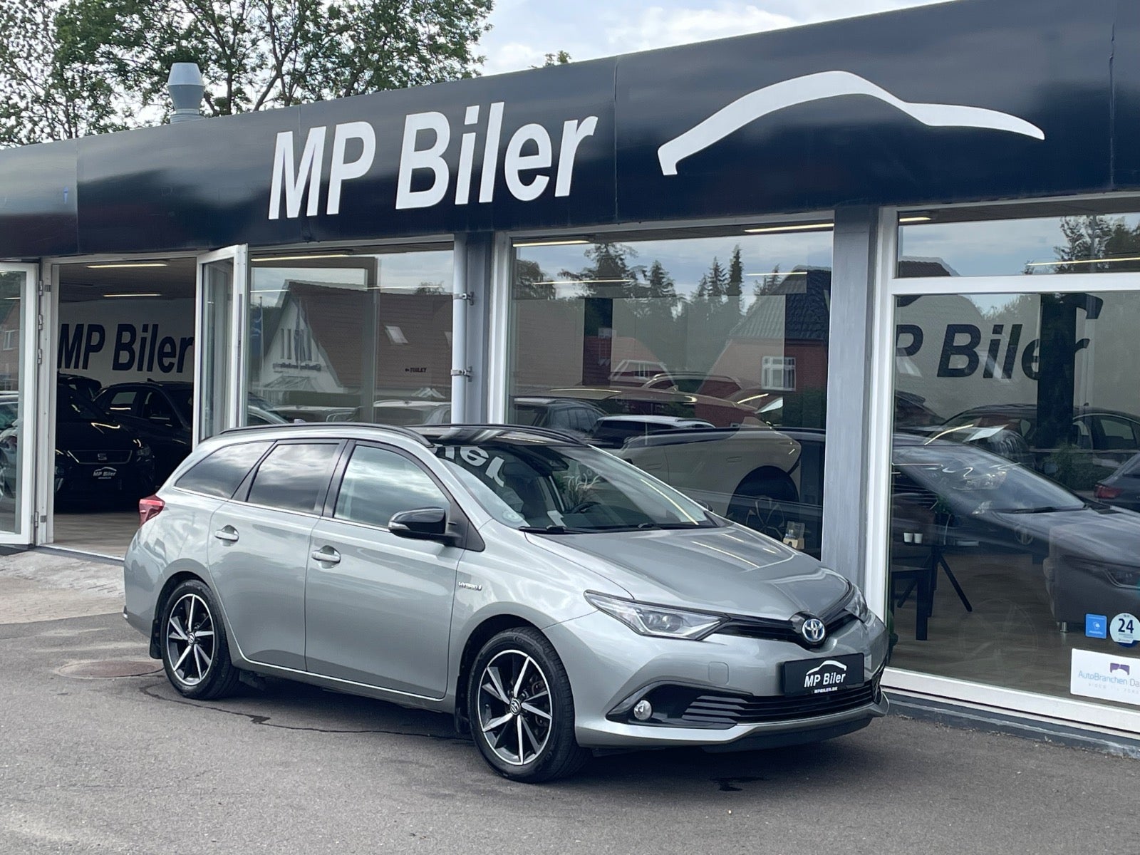 Billede af Toyota Auris 1,8 Hybrid H2 Style Touring Sports CVT