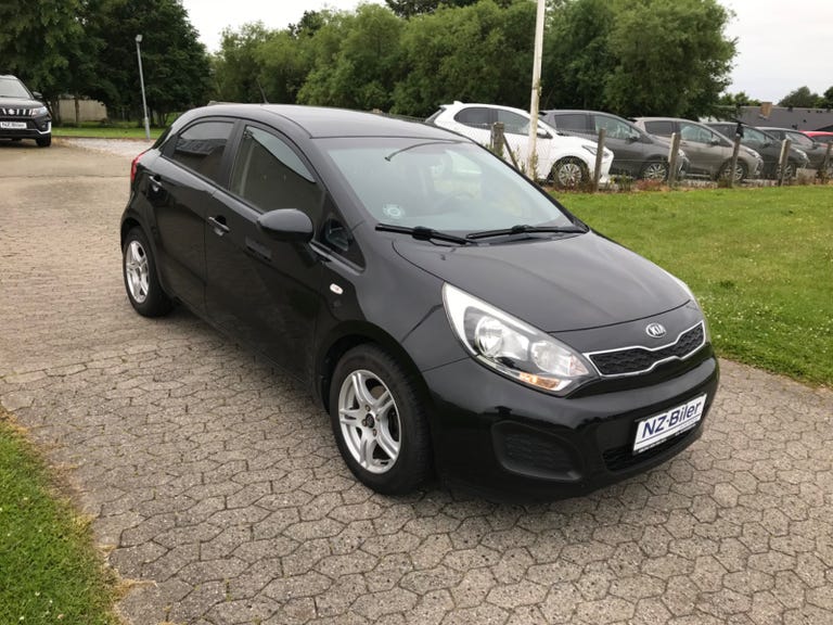 Kia Rio CVVT Collect